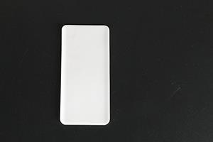 最新：本司已可量产氧化锆陶瓷手机盖板，欢迎洽谈！
